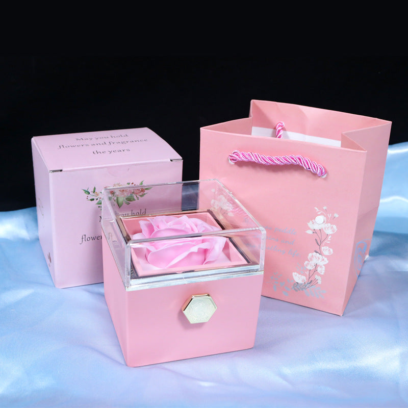 Rotating Rose Box w/ Necklace - Heartsy™